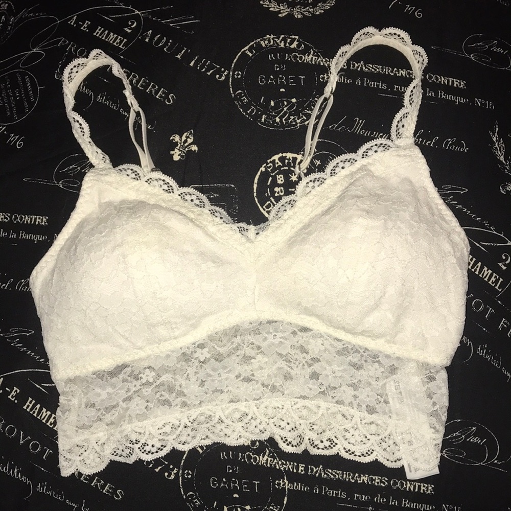 White Lace Padded Bralette